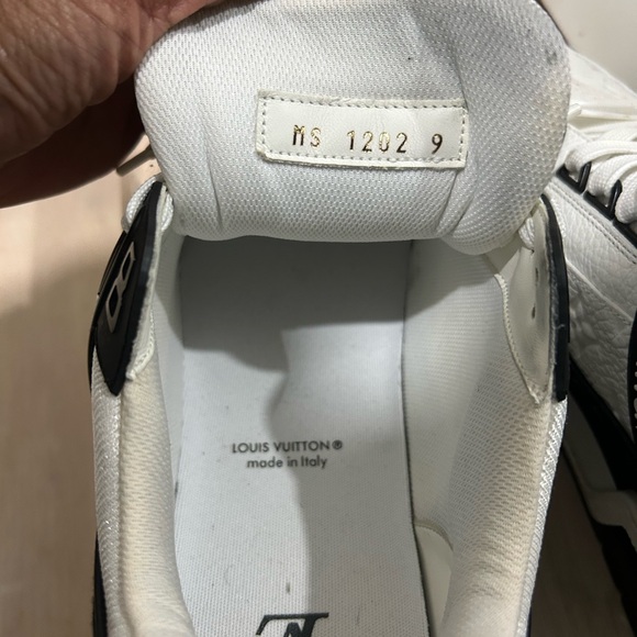 Louis Vuitton Men's Monochrome Sneakers - Picture 2 of 6